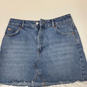 Topshop Blue Frayed Hem Mini Skirt size 6